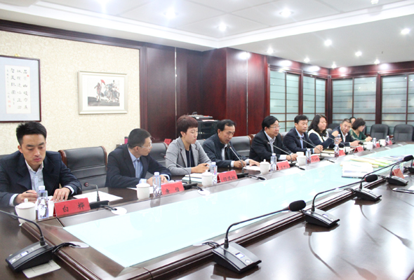 朝陽師范高等專科學校雷廣臻書記一行蒞臨我院參觀訪問