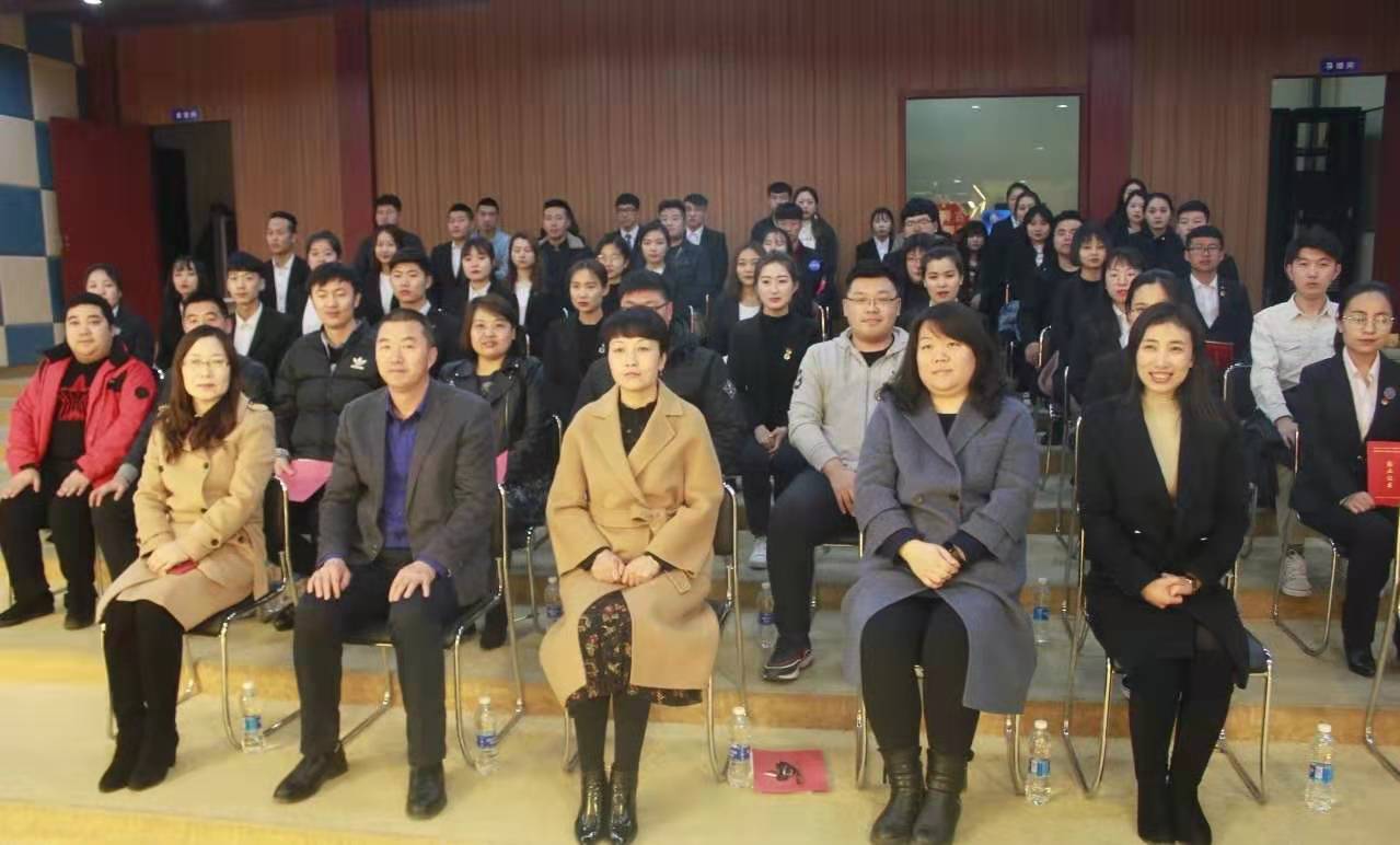 我院舉行卓越管理精英培訓(xùn)班第四期結(jié)業(yè)暨第五期精英班開(kāi)班儀式！