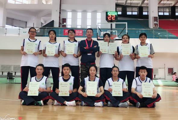 鴻德學院女籃在全運會(高校組)比賽中獲得第八名