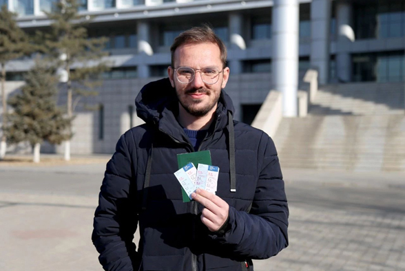 歡迎你們！我們的巴基斯坦朋友們！