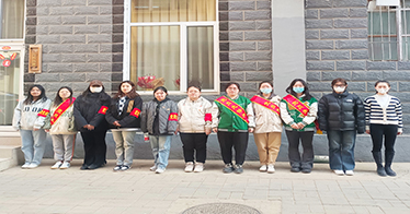 學院財會系第一學生黨支部開展黨員進社區服務活動