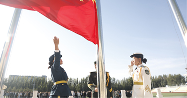 向國旗敬禮！我院兩個校區舉行升國旗儀式