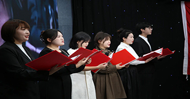 學(xué)院人文系教工黨支部舉辦紅色經(jīng)典詩(shī)詞誦讀大賽