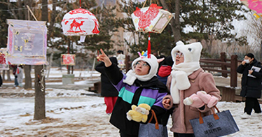 學(xué)院教育系舉辦首屆剪紙燈籠節(jié)活動(dòng)