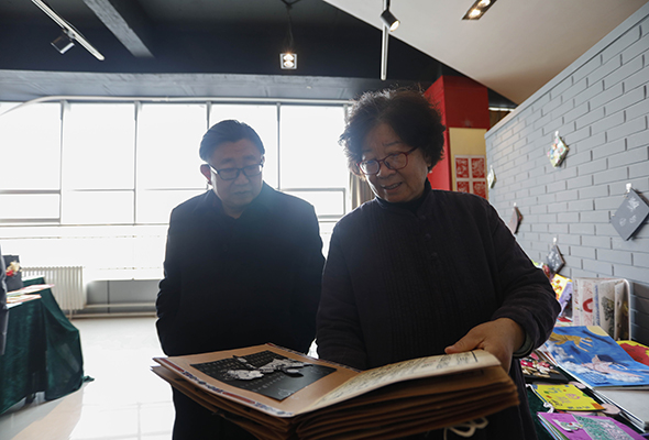 鴻德教育系通過學(xué)生作品展示課堂教學(xué)成果