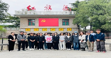 學院藝術設計系赴紅旗渠開展實踐教學