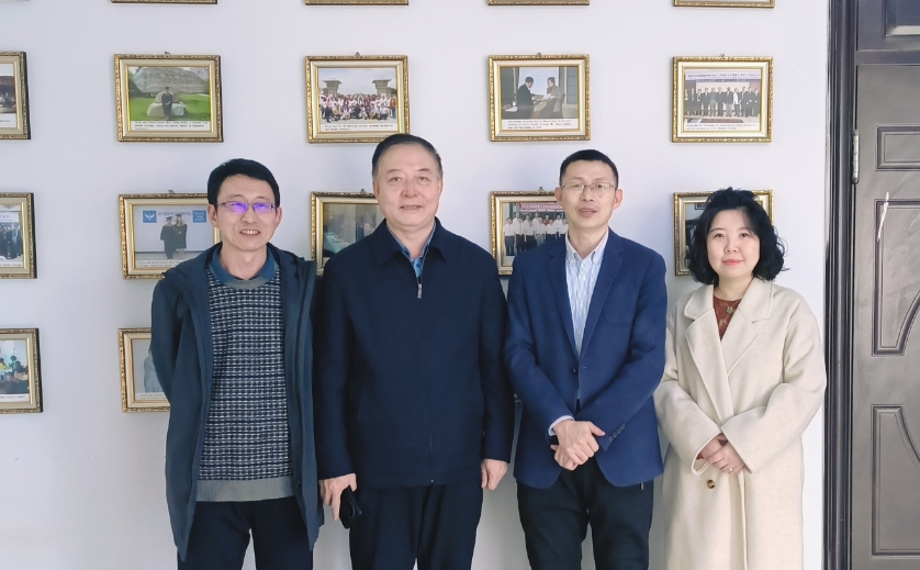 內蒙古鴻德文理學院兩中心開展學術交流，深化合作機制