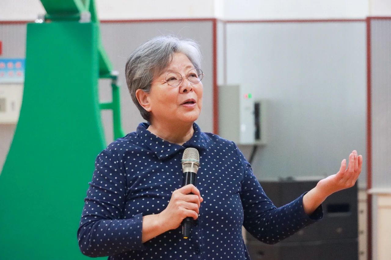 學院特邀李樹榕教授為鴻德學子作專題講座