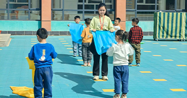 學院教育系組織學生參加教育見習活動