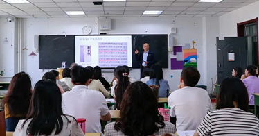 學院舉辦2025年度校級課題培訓會