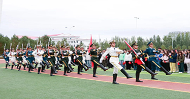 學(xué)院舉行慶祝中華人民共和國(guó)成立75周年升旗儀式