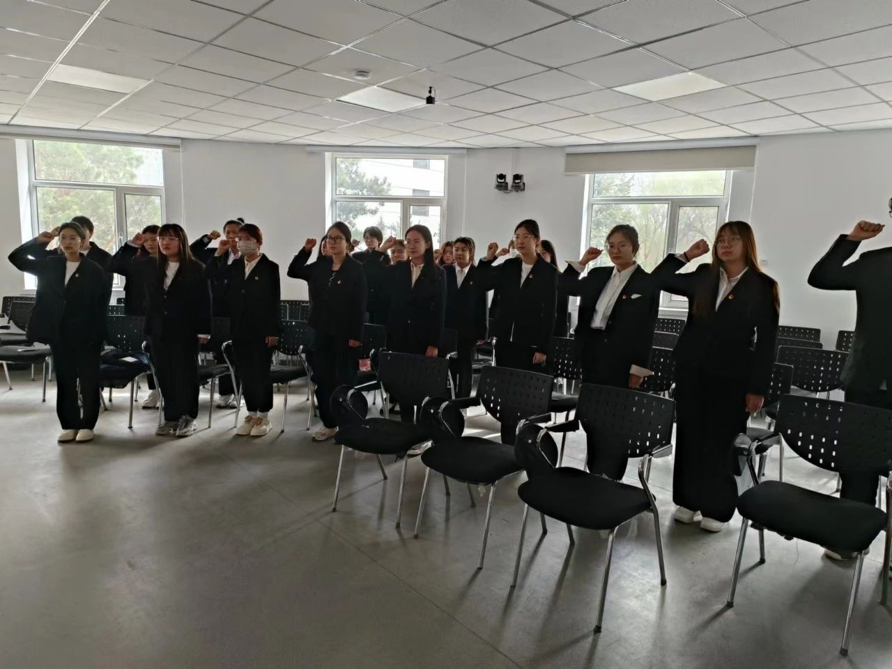 945ad42a8867ca6ac3c0616774476291.jpg 945ad42a8867ca6ac3c0616774476291.jpg