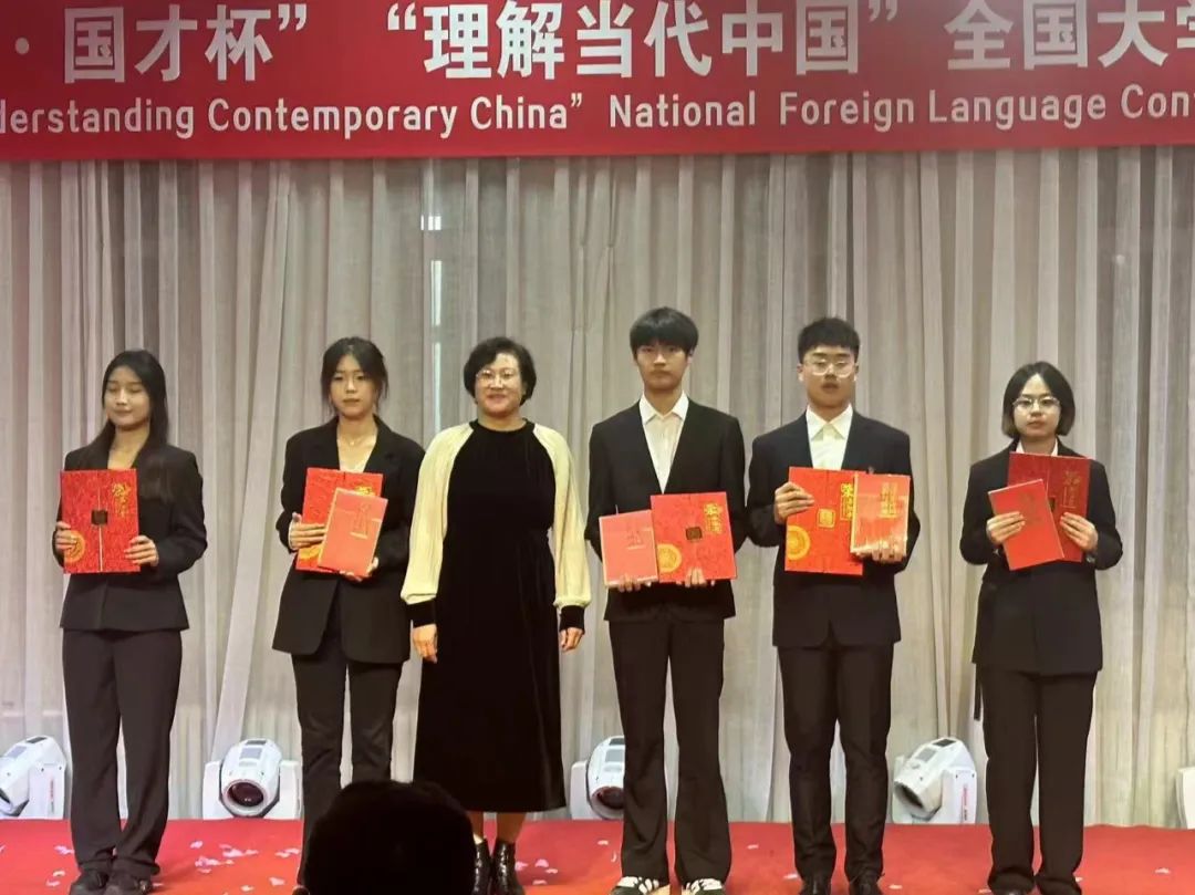 微信圖片_20241029165300.jpg 微信圖片_20241029165300.jpg