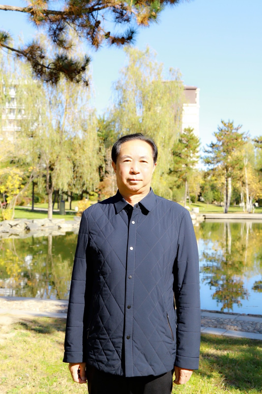 default.jpg default.jpg