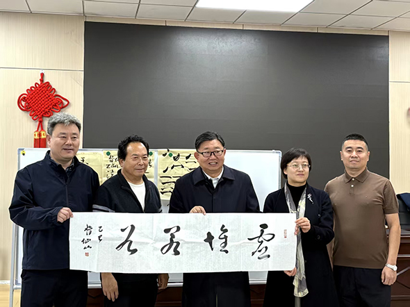 411cd9260d91e94d891ce84e188f082a.jpg 411cd9260d91e94d891ce84e188f082a.jpg