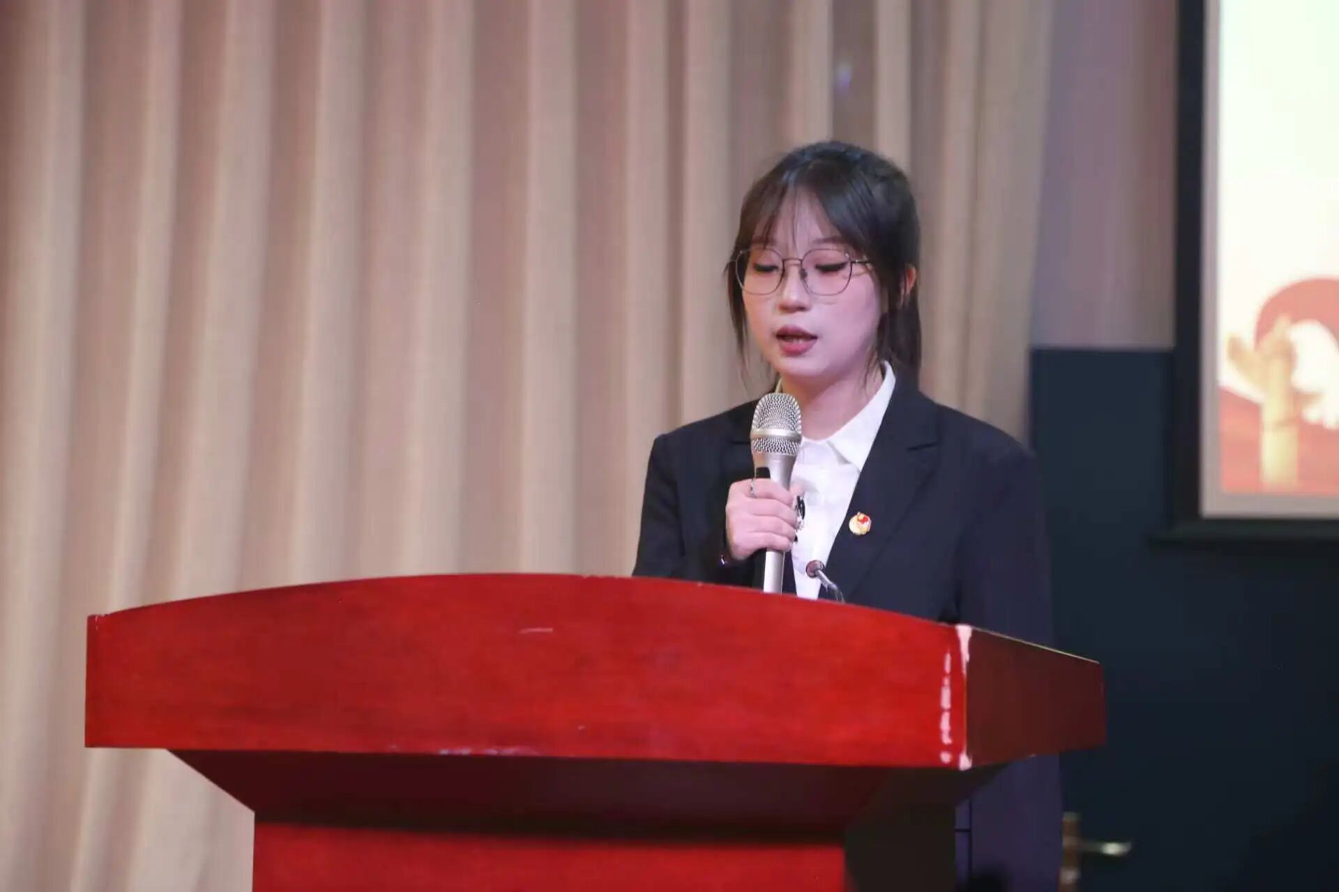 微信圖片_2025-11-02_181858_096.jpg 微信圖片_2025-11-02_181858_096.jpg