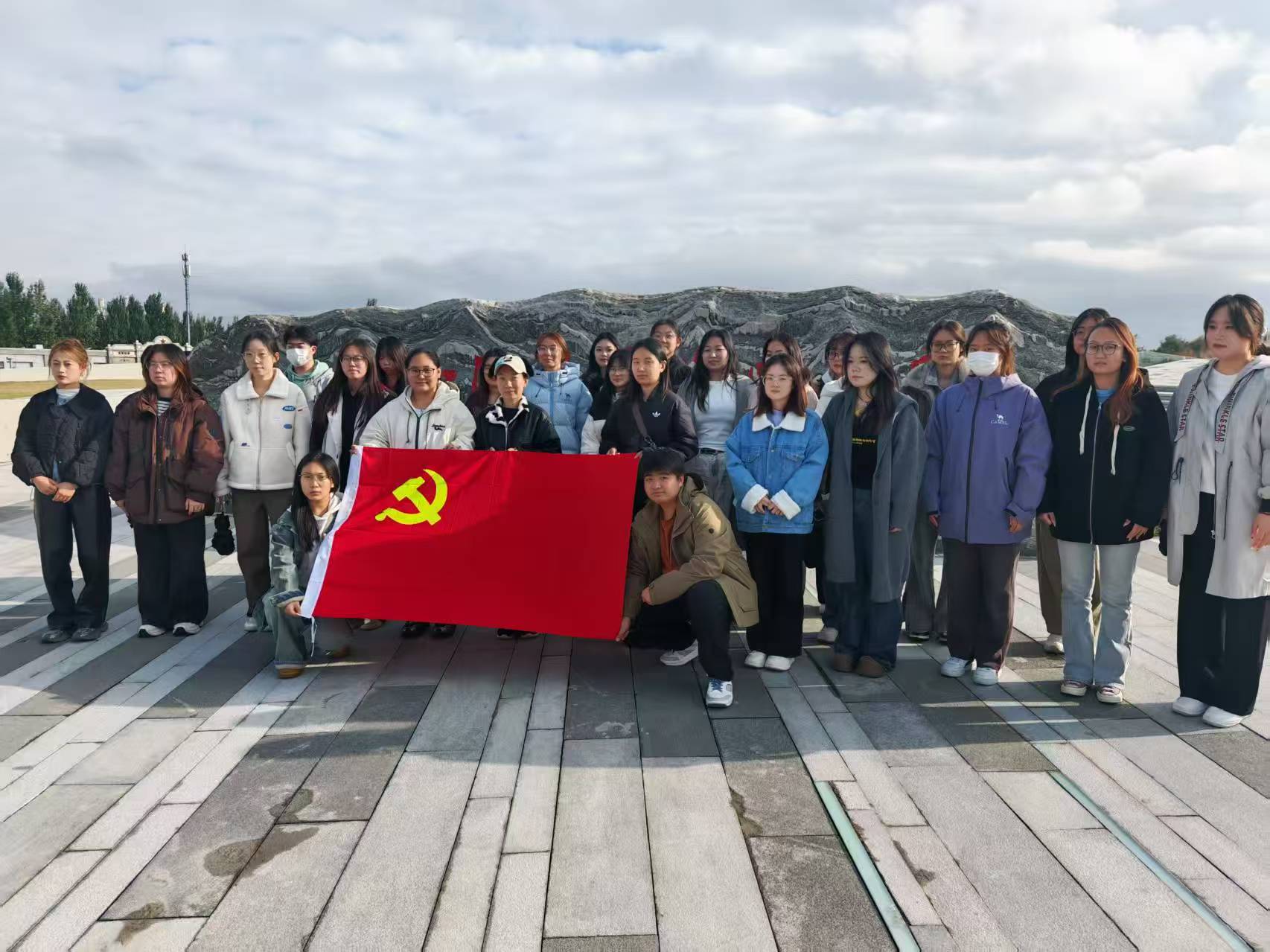 微信圖片_20251102201750.jpg 微信圖片_20251102201750.jpg