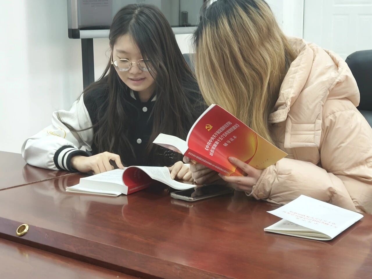 微信圖片_20251119200709.jpg 微信圖片_20251119200709.jpg